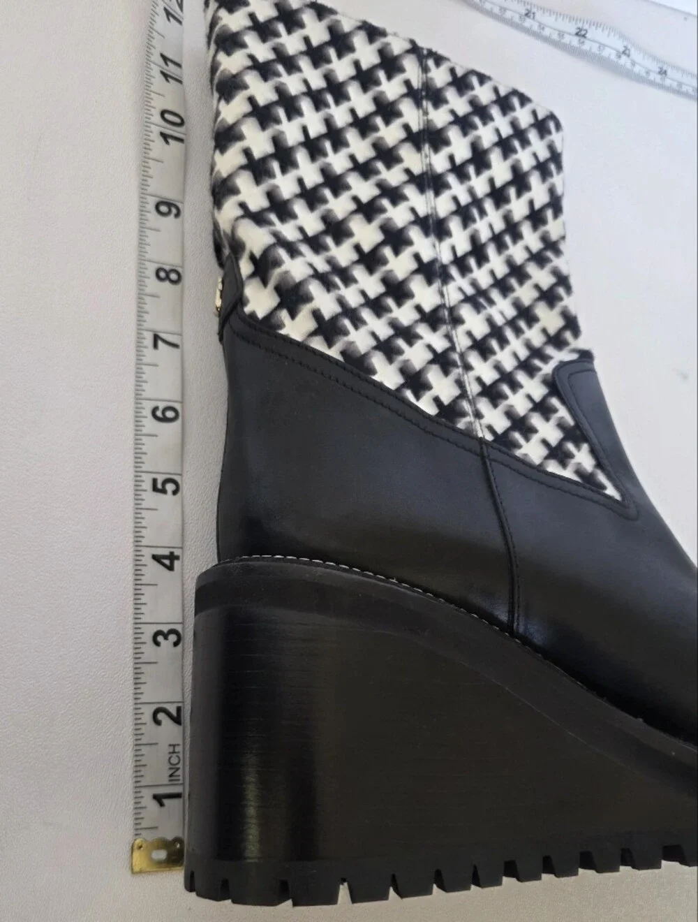 Jimmy Choo Yola Two-Tone Houndstooth Wedge Boots Chunky Lug Sole Leather 37 7